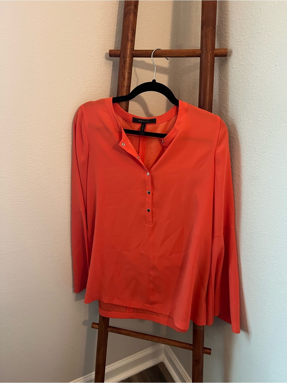 BCBGMaxAzria Coral Button-Front Long-Sleeve Blouse